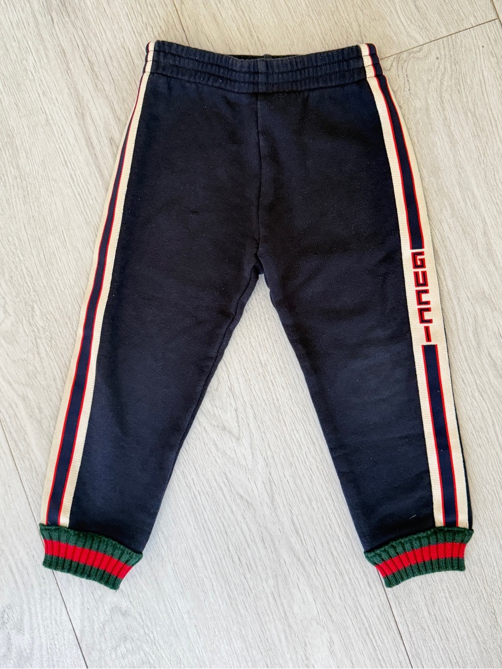 Gucci Kids Navy Joggers Web Stripe Red Green Trim 3T Like New